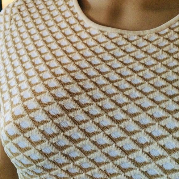 THEORY Runway Ferson, Glossed Top, Size P - Picture 3 of 8